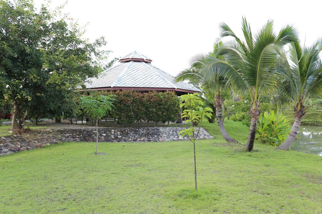 Chiang Dao Privacy Hotell Ban Muang Ngai Eksteriør bilde